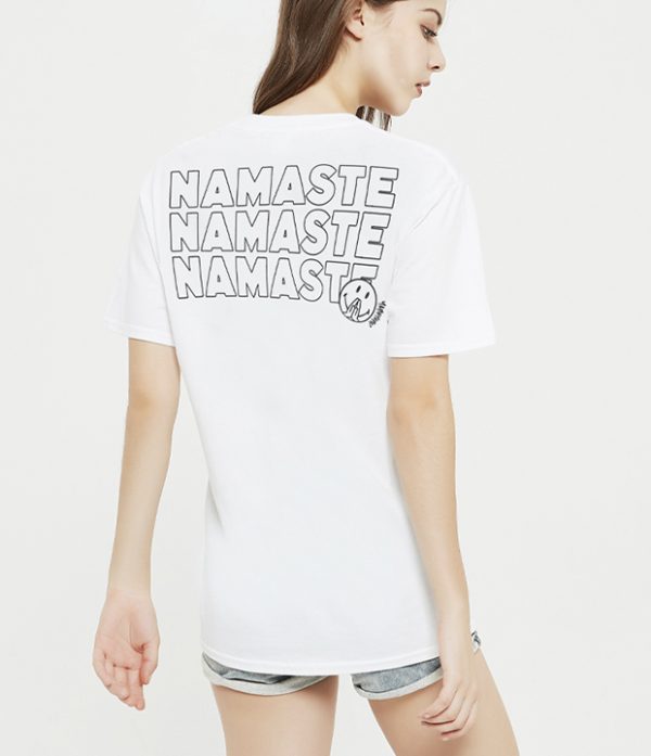 Namaste笑脸T恤