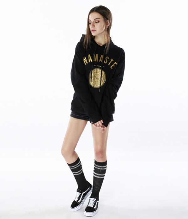 Screenshot 曼陀罗烫金连帽卫衣