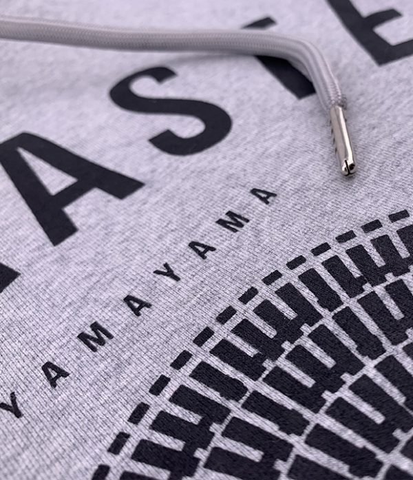 Screenshot 曼陀罗灰色连帽卫衣